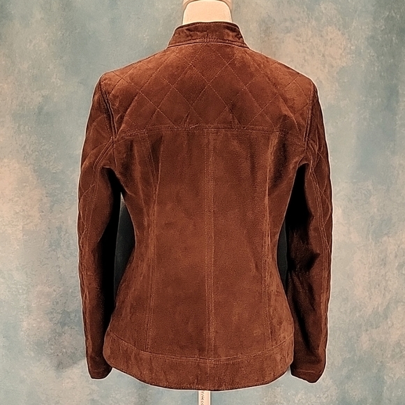 🧡Suede Ruff Hewn Leather Jacket with Quilted Accents on Yolks/Sleeves - Picture 4 of 15